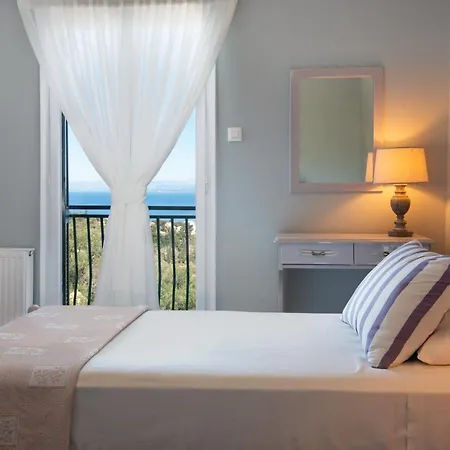 Levanda Villa Longos (Paxos)