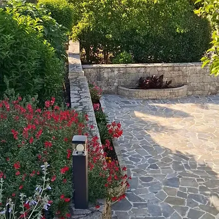 Levanda Villa *